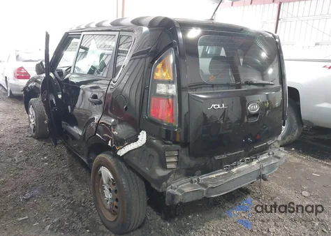 2011 Kia Soul из США, поврежденный, VIN KNDJT2A12B7304228